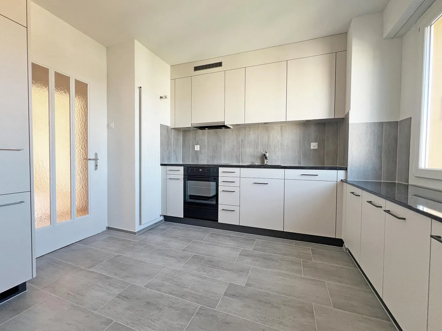Appartamento 4.0 stanze appena ristrutturato con balcone - Foto 1 di 13