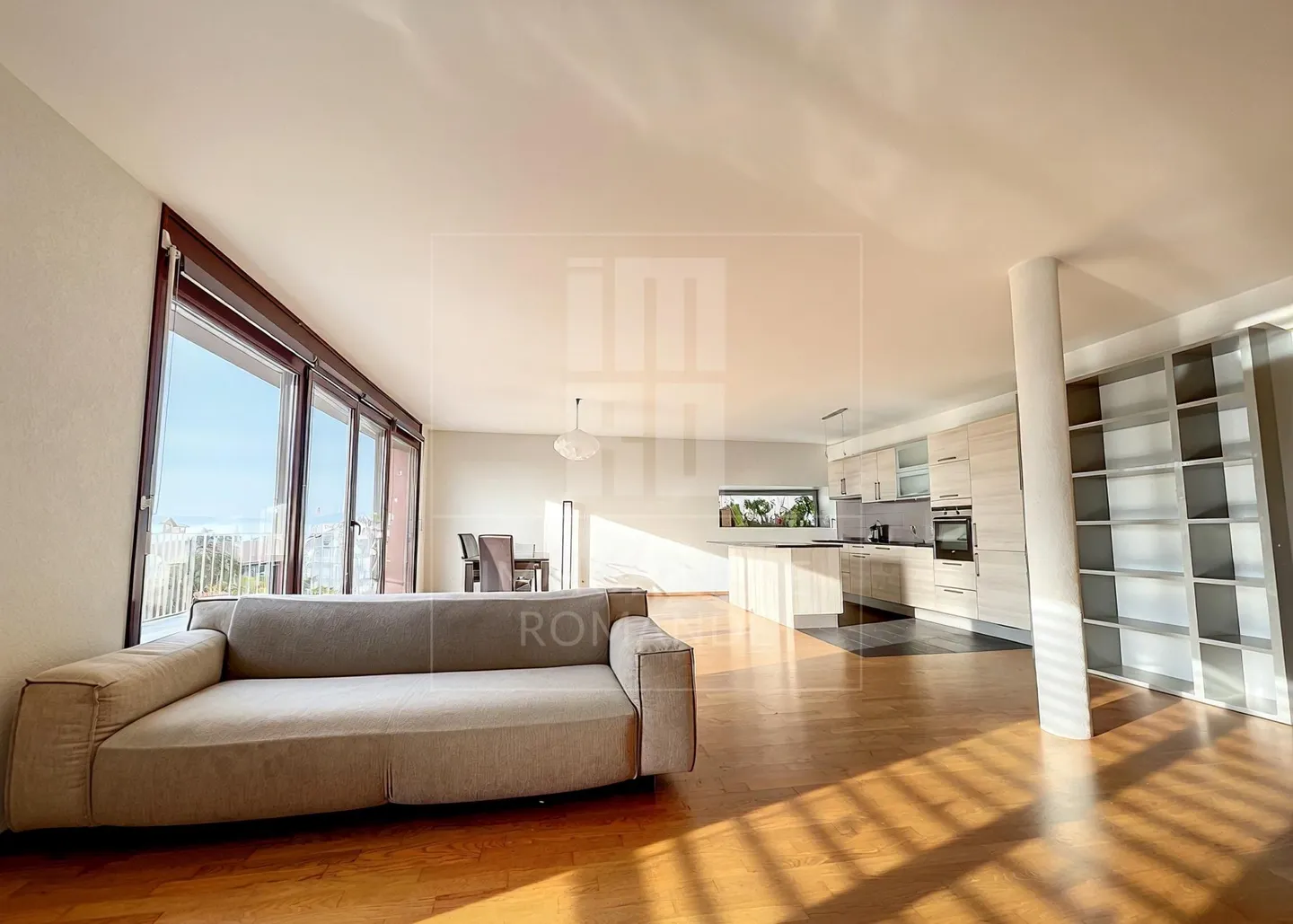 Charming Apartment in Satigny - Photo 3 of 4
