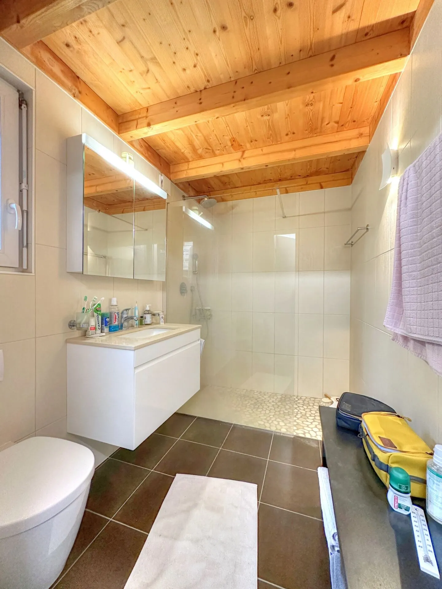 Chalet contemporain avec jardin - Photo 11 sur 15