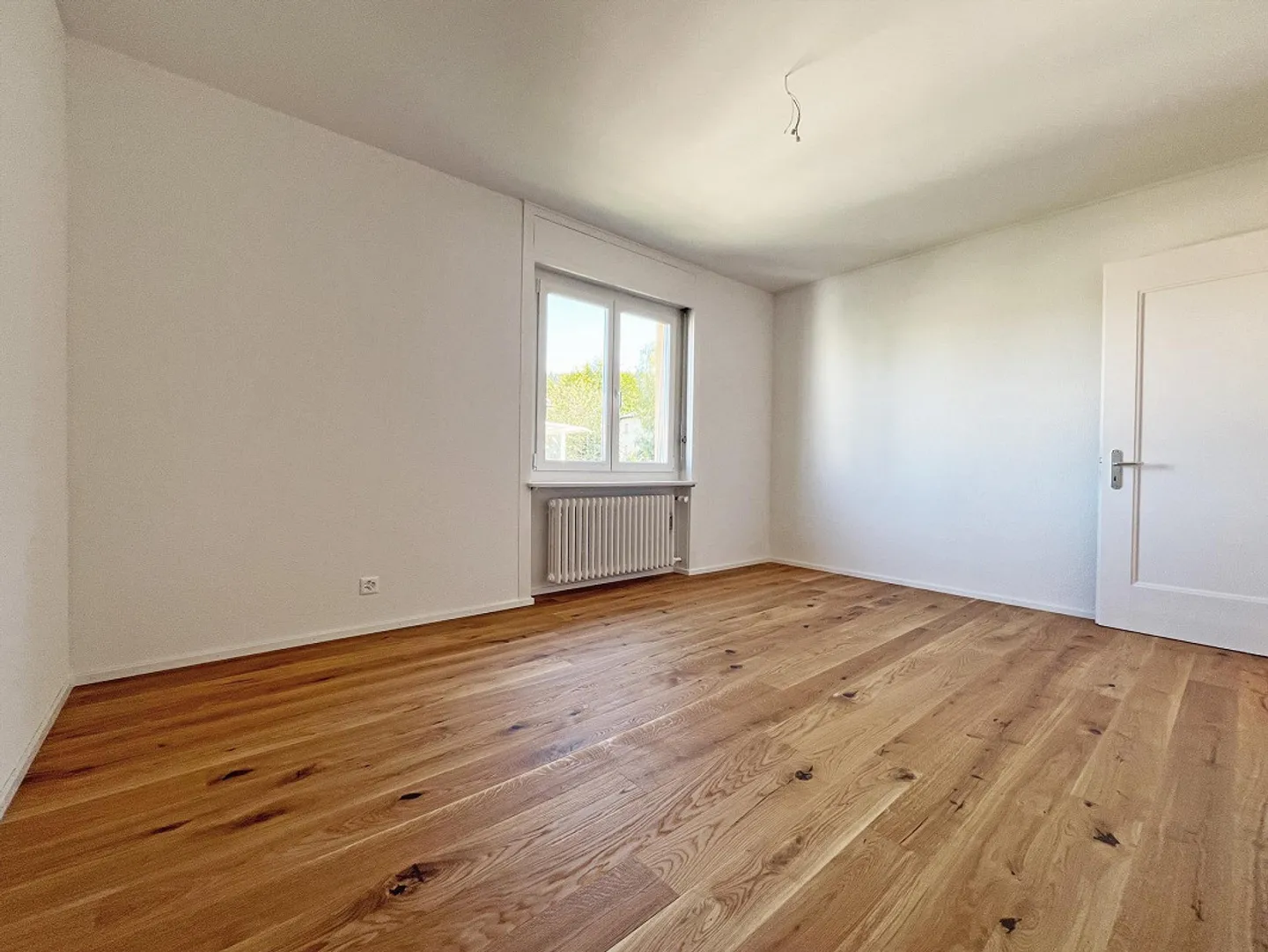 Appartamento 4.0 stanze appena ristrutturato con balcone - Foto 11 di 13