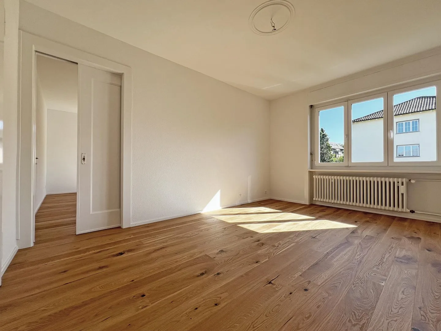 Appartamento 4.0 stanze appena ristrutturato con balcone - Foto 7 di 13