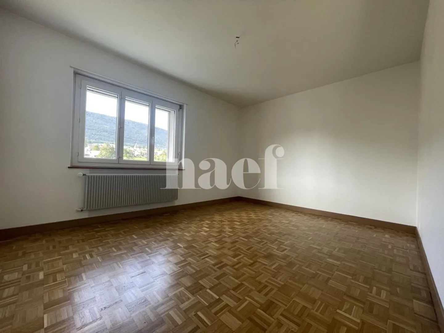 Renovierte Wohnung in Saint-Blaise - Foto 4 von 7