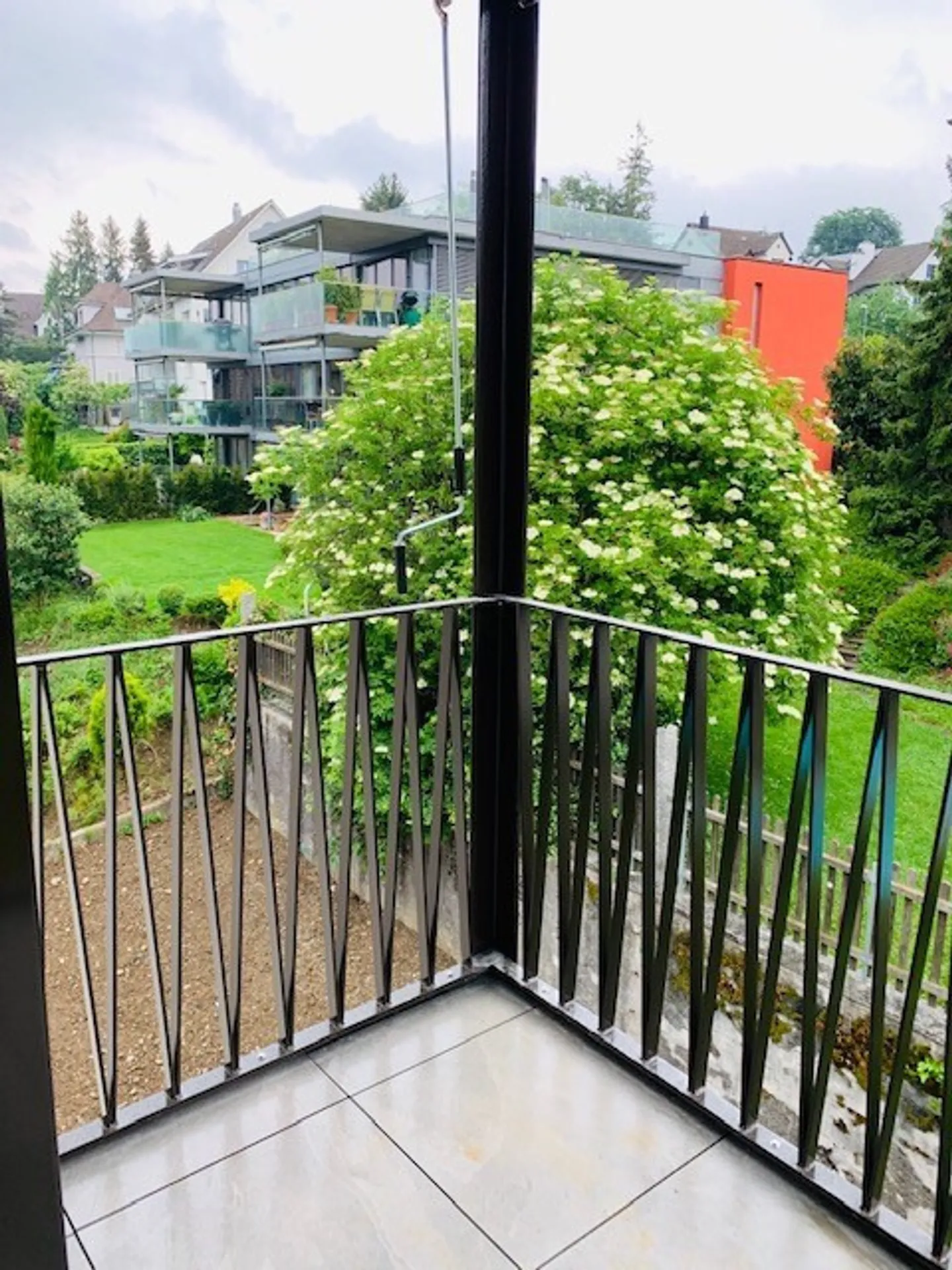 Bright 1.5-room apartment with charm in the heart of Küsnacht - 3rd floor - Photo 8 of 8