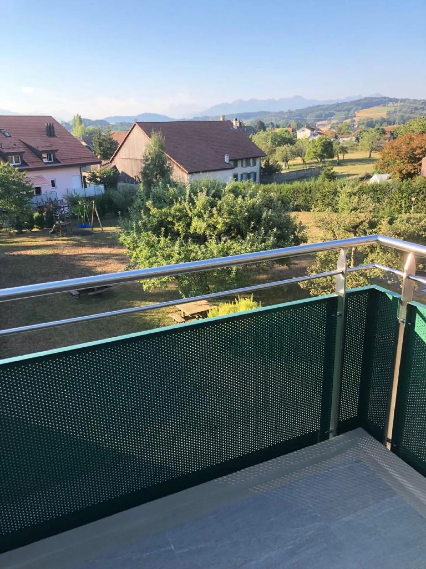 Appartement de 4.5 pièces dans les combles - Photo 3 sur 7