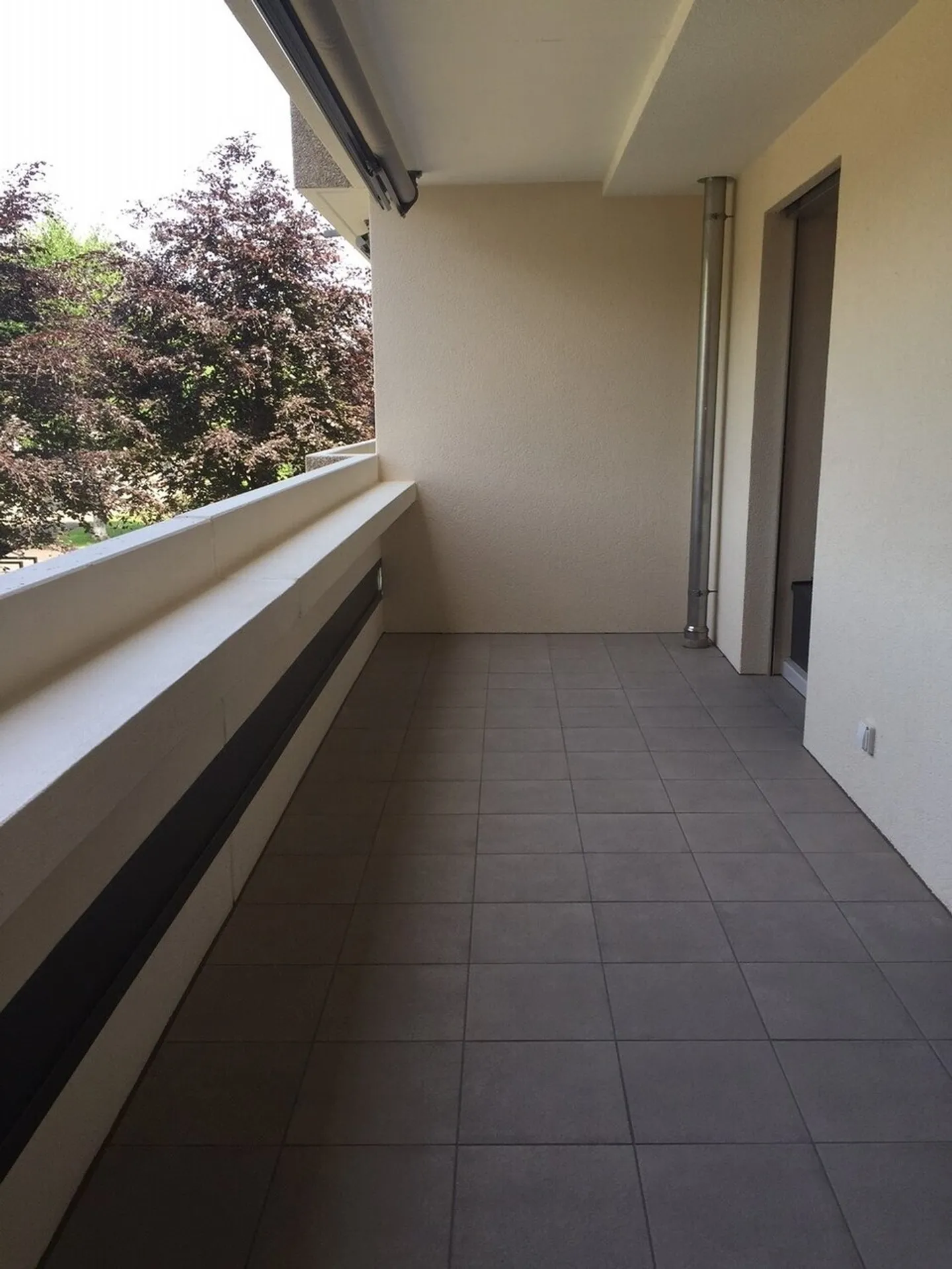 Attractive 2-room apartment in Pestalozzipark - Photo 6 of 8