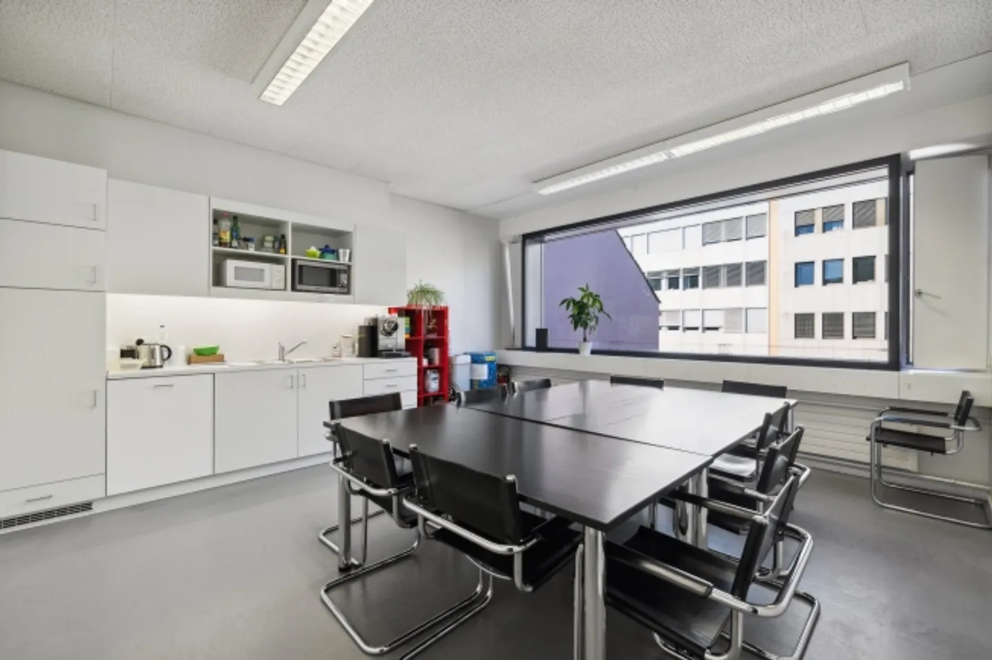 Espace de Bureau Moderne - Photo 4 sur 7