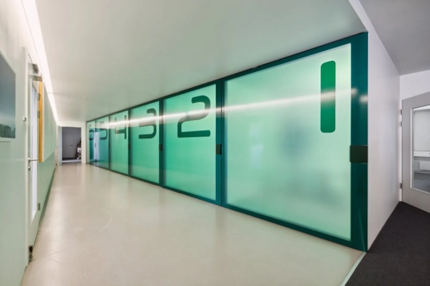 Espace de Bureau Moderne - Photo 5 sur 7