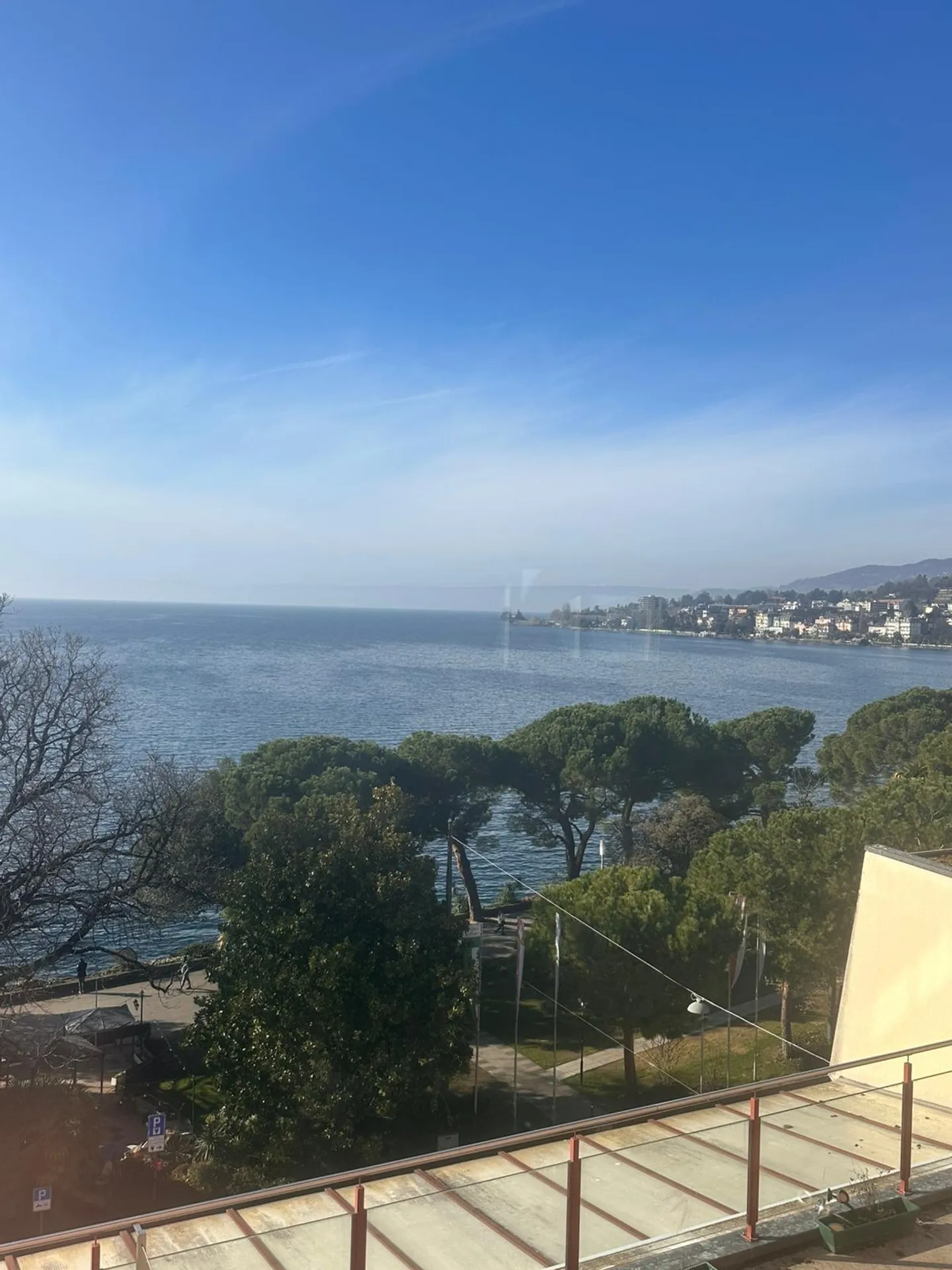 Außergewöhnliche Wohnung in Montreux - Foto 2 von 3