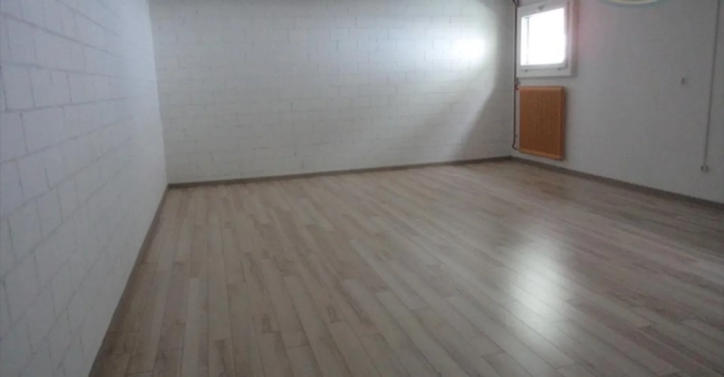 Industria 1 stanza - Foto 3 di 3