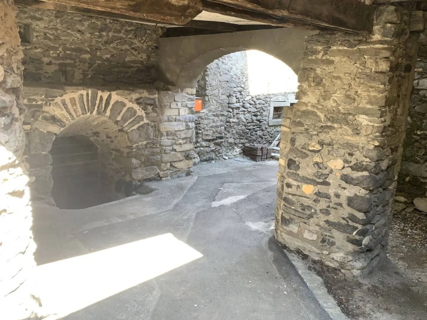 Village house 5.5 rooms in Chamoson - Photo 12 of 14