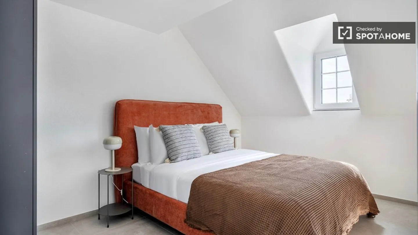 Entdecke, besichtige und miete dein neues Zuhause online mit vollem Vertrauen. - Foto 17 von 18