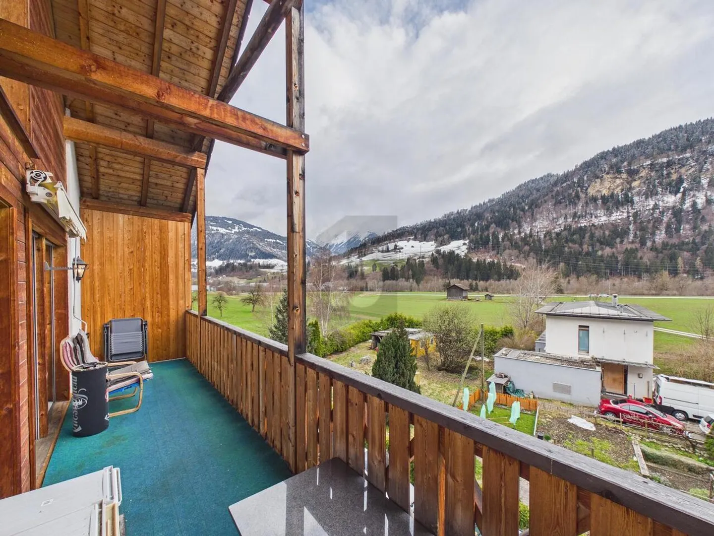 Helle Maisonette mit Balkon - Foto 2 von 6