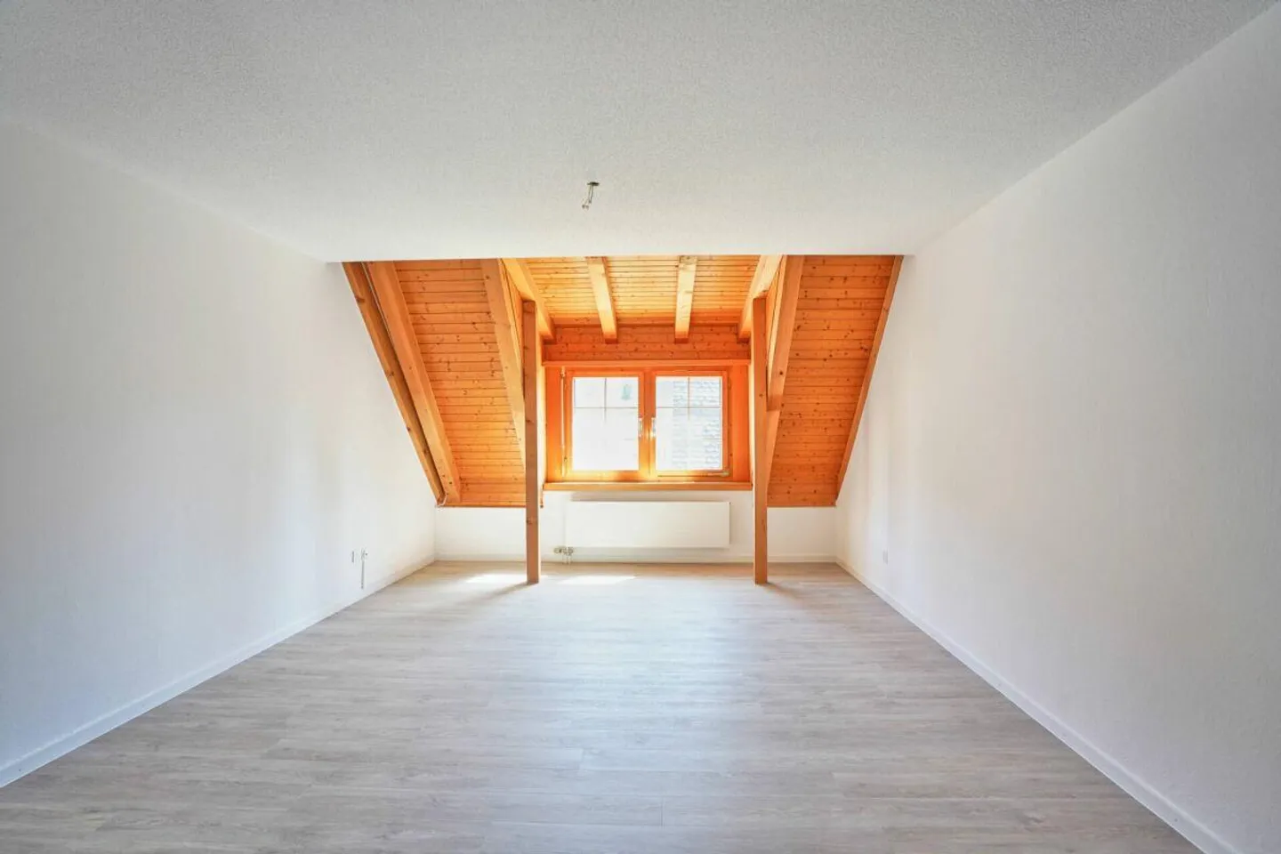 Your new home with charm - Maisonette apartment with fireplace - Photo 2 of 14