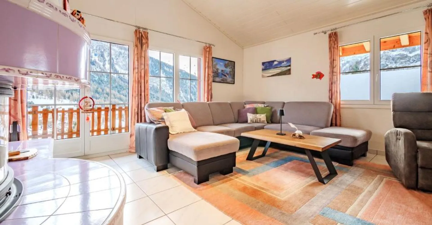 Charming Chalet in Leukerbad - Photo 4 of 13