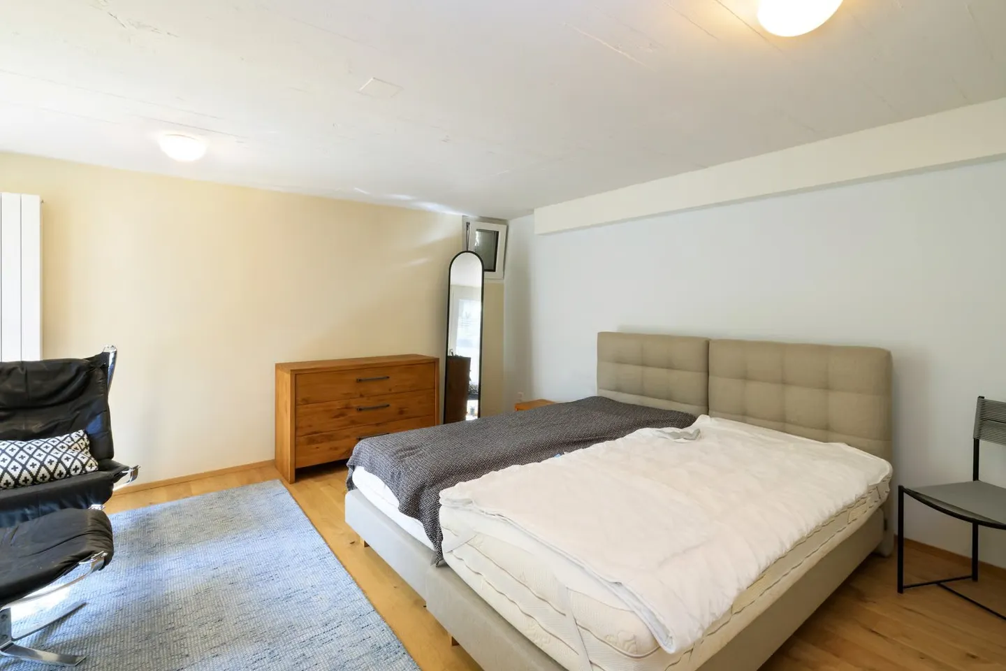 For Family: Charming 4.5-Room Townhouse in Quiet Location of Golino - Photo 32 of 56