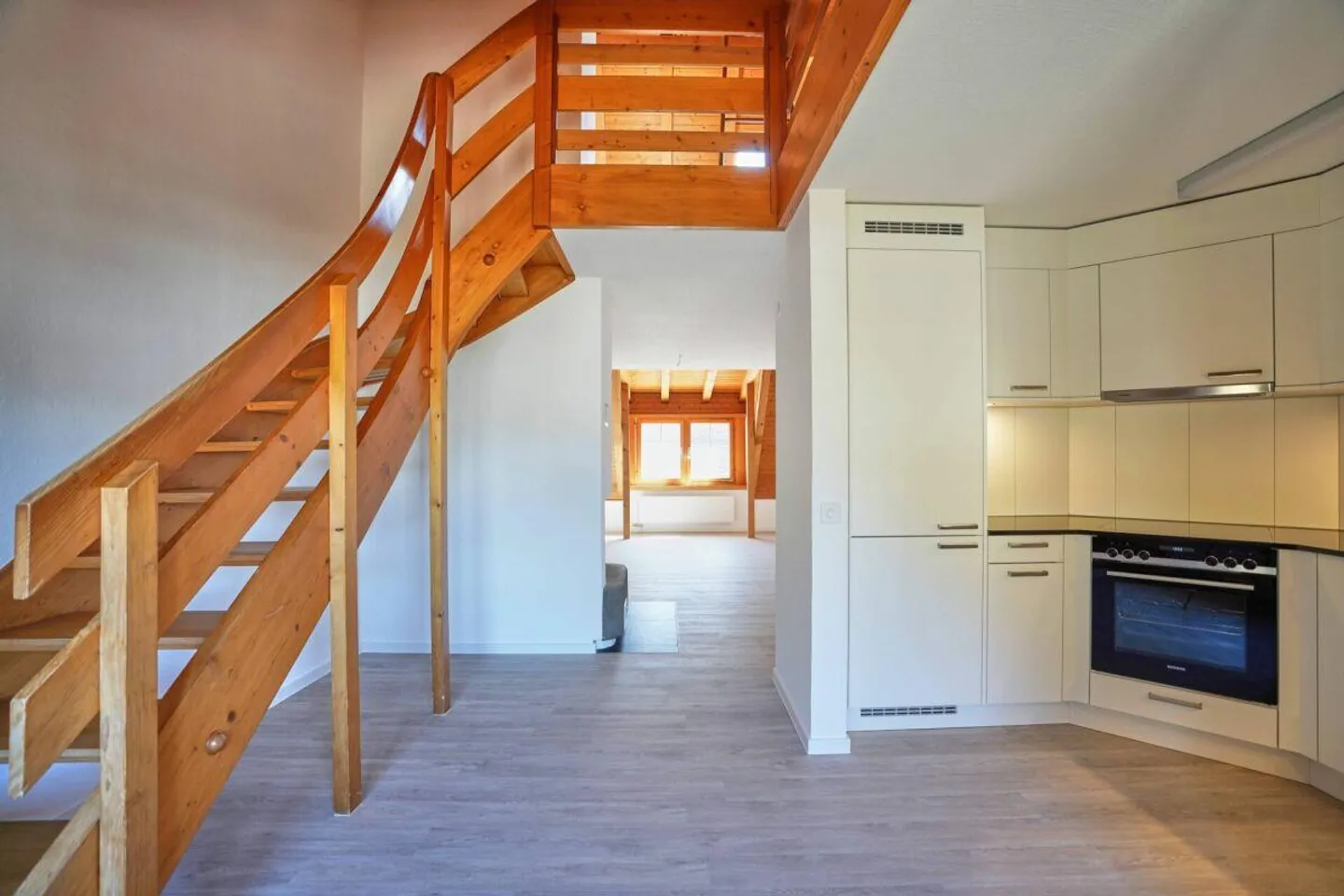 Your new home with charm - Maisonette apartment with fireplace - Photo 4 of 14