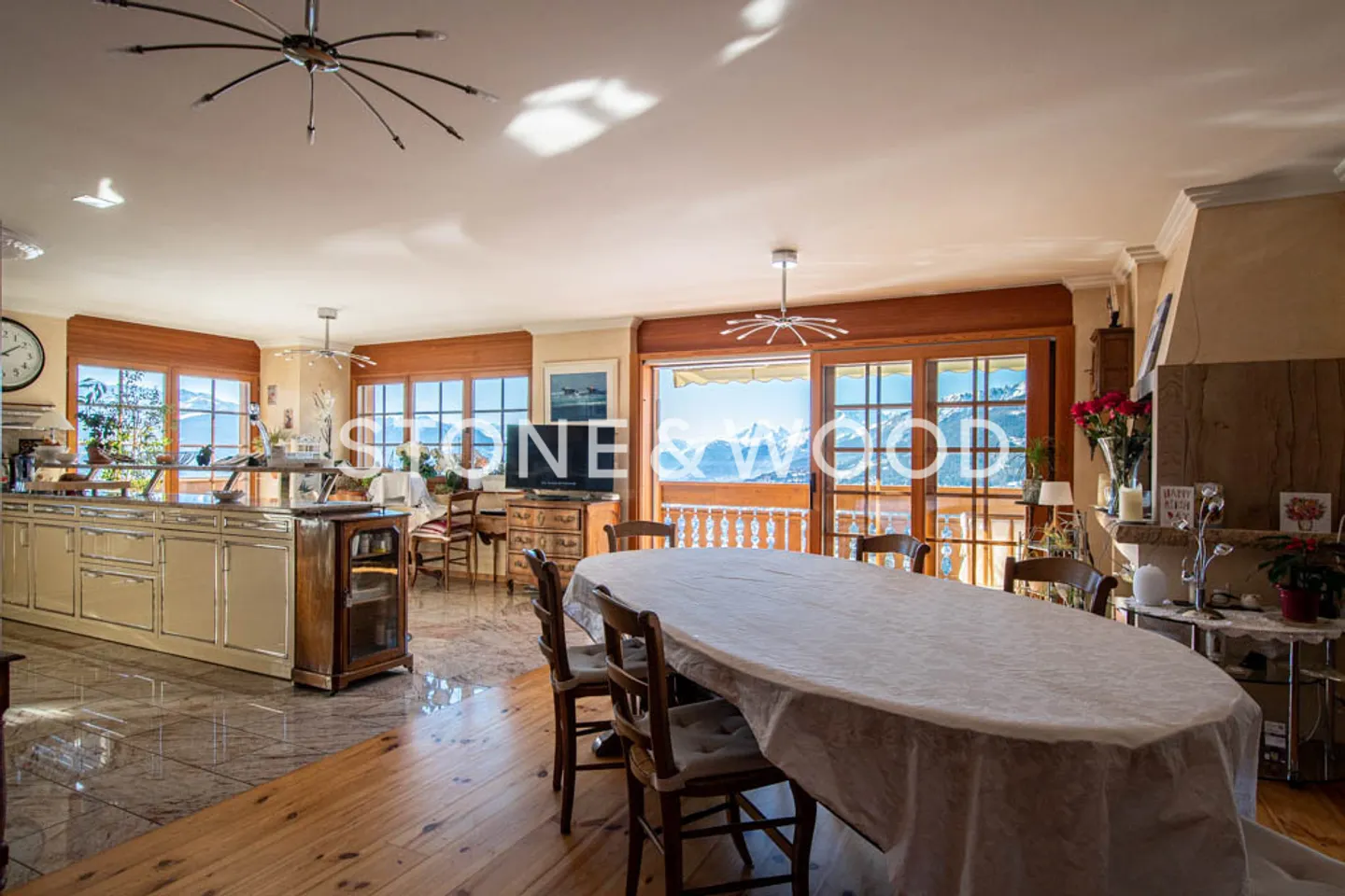 Appartamento di Lusso con Vista - Foto 4 di 9