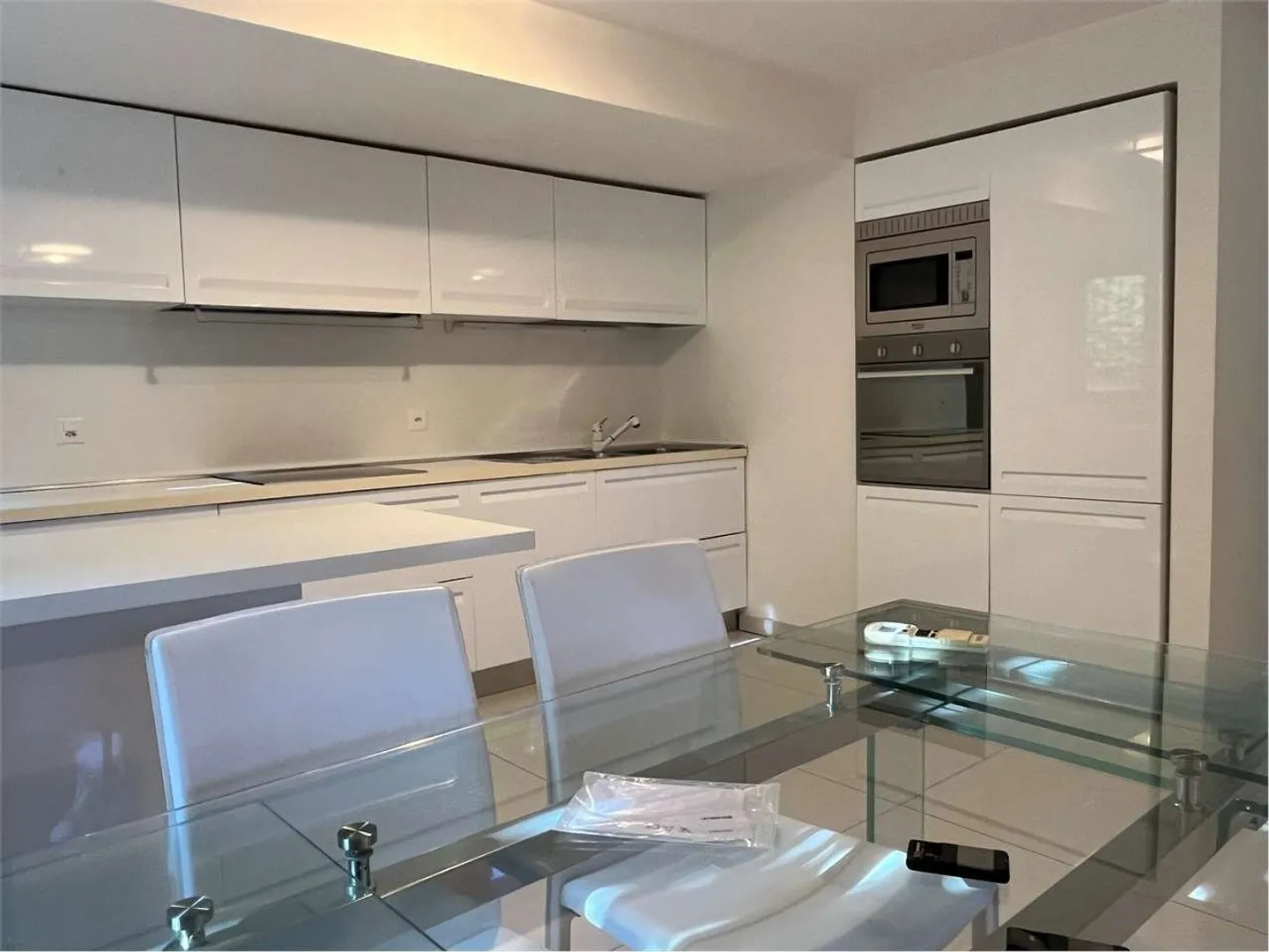 Wir vermieten eine helle 3,5-Zimmer-Wohnung in Massagno in der Nähe der FFS - Foto 5 von 13