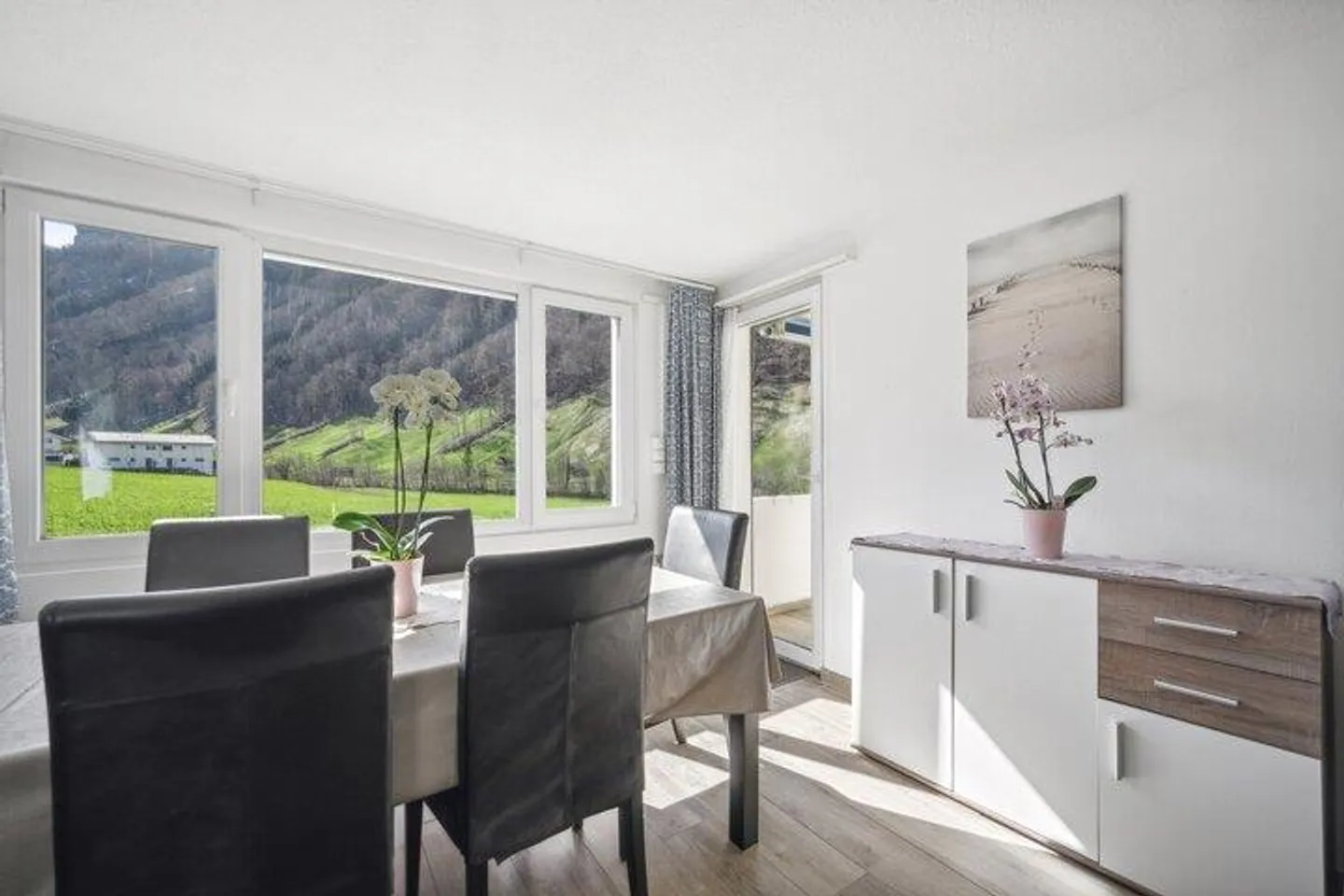 Apartment for sale - Photo 3 of 8