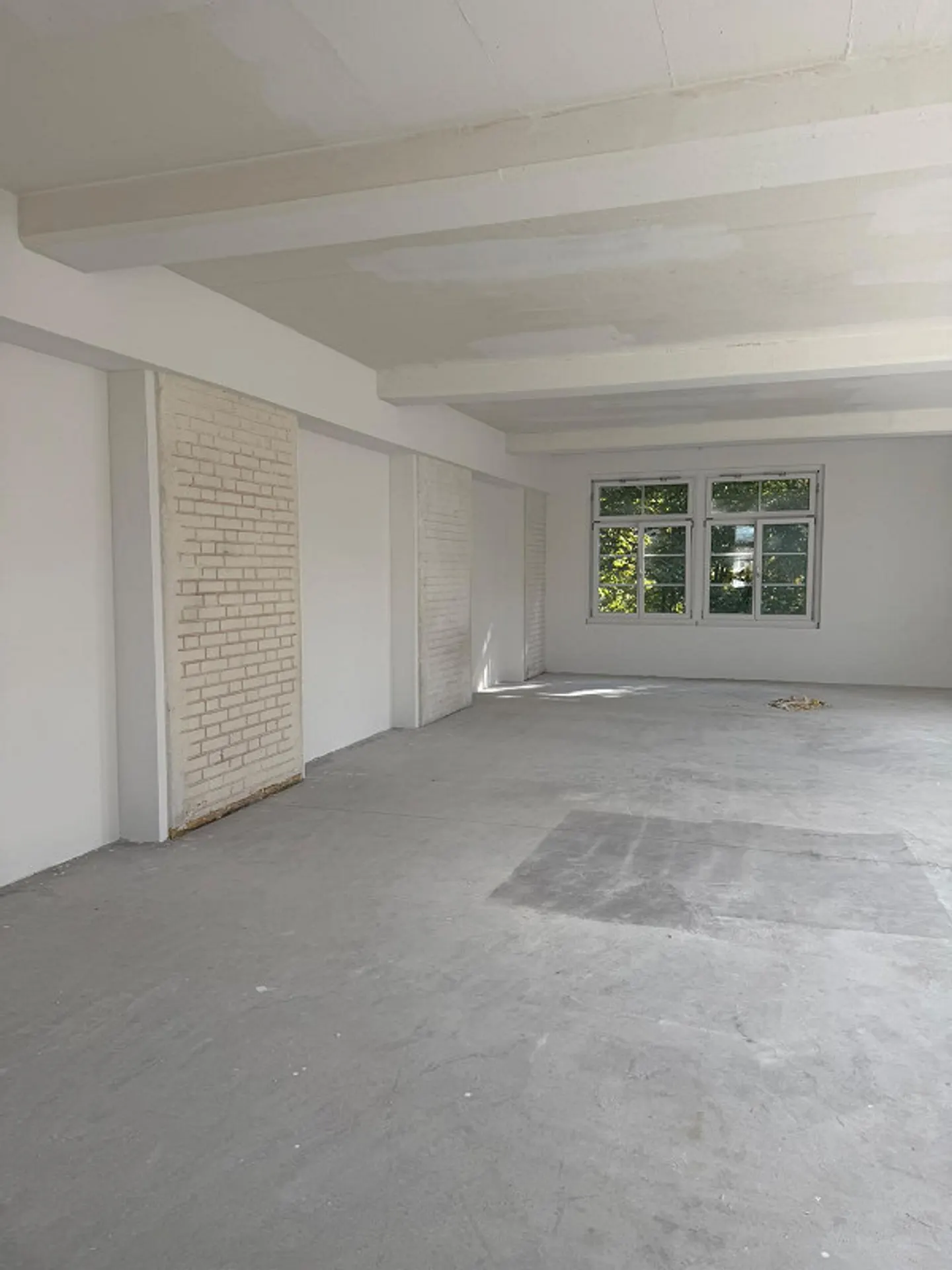 86 m² office or commercial space in a central location in Frauenfeld - Photo 3 of 3