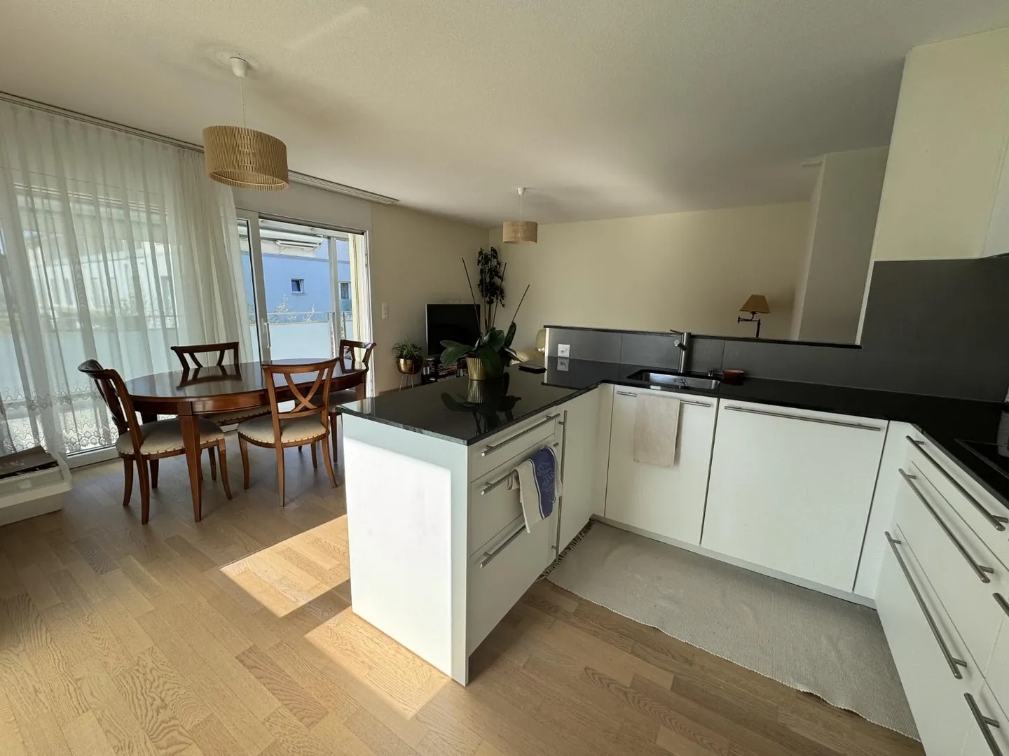 Apartment - Photo 1 of 11