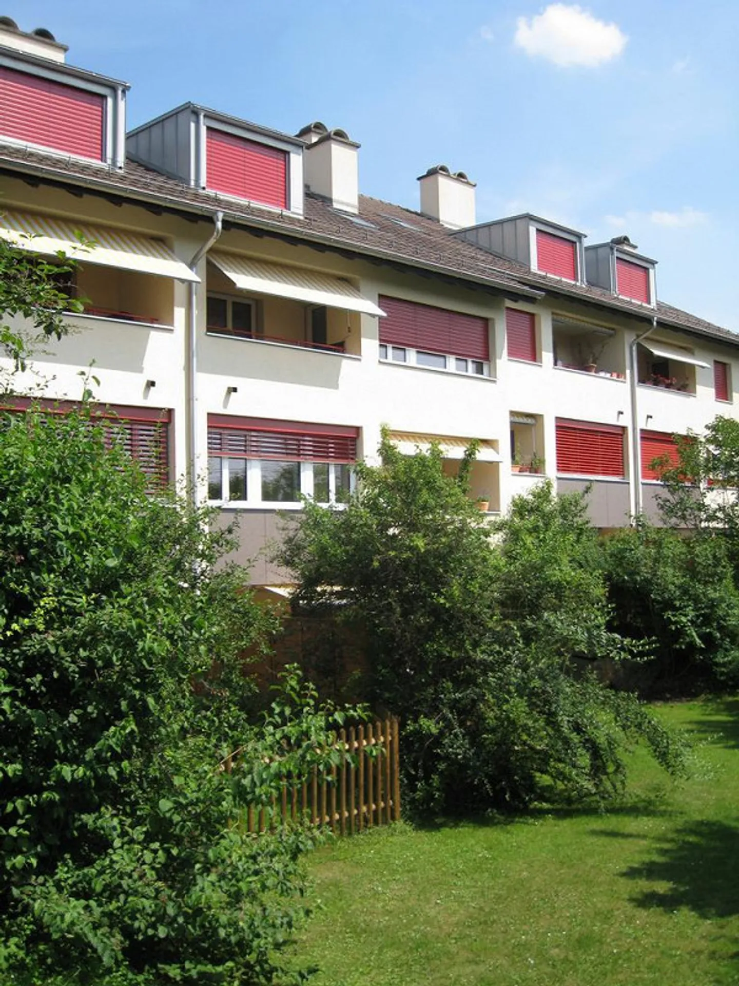 Sicherer Motorradparkplatz - Foto 1 von 1