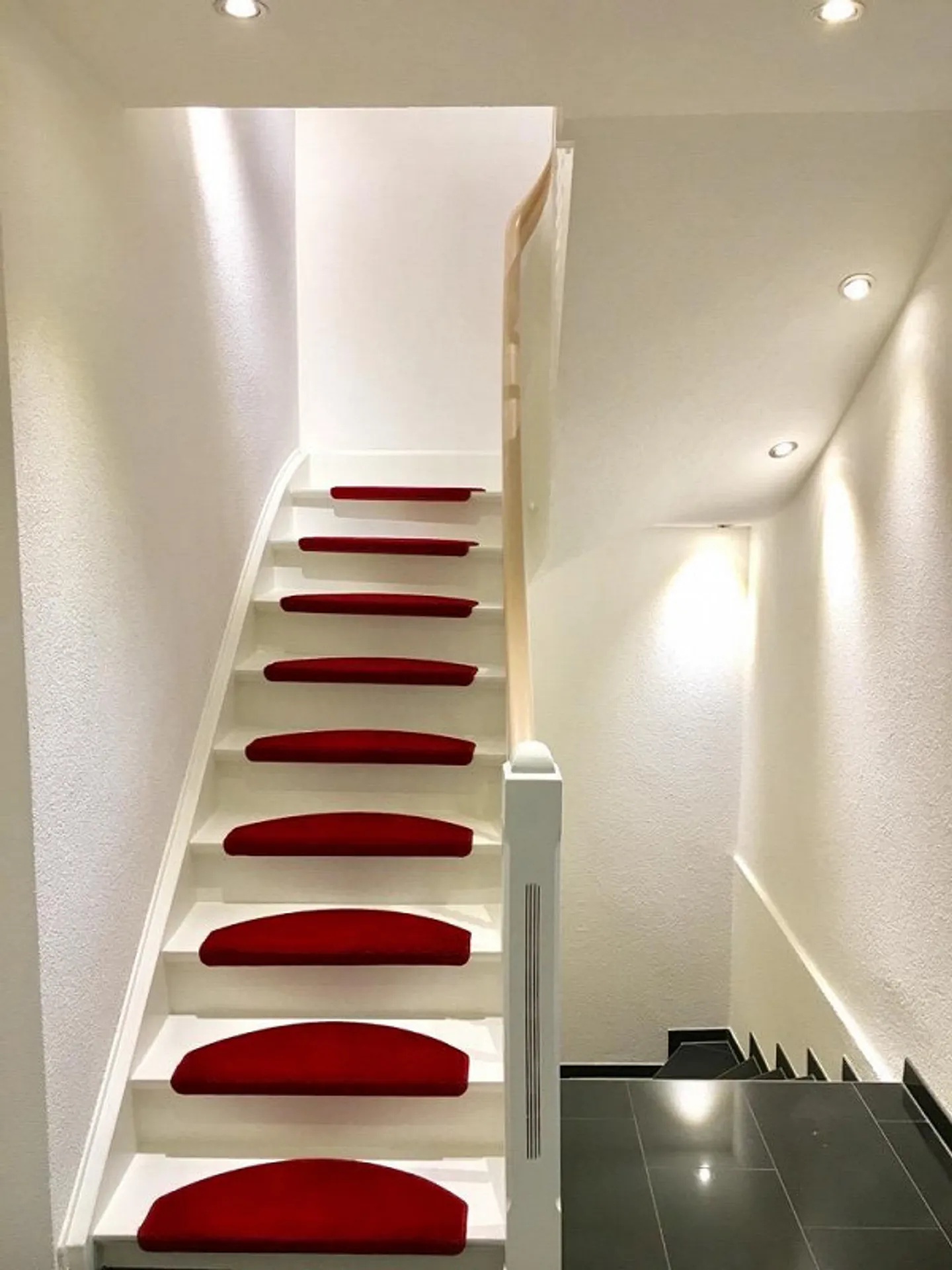 4.5-room single-family house with garden, seating area and parking space - Photo 4 of 12