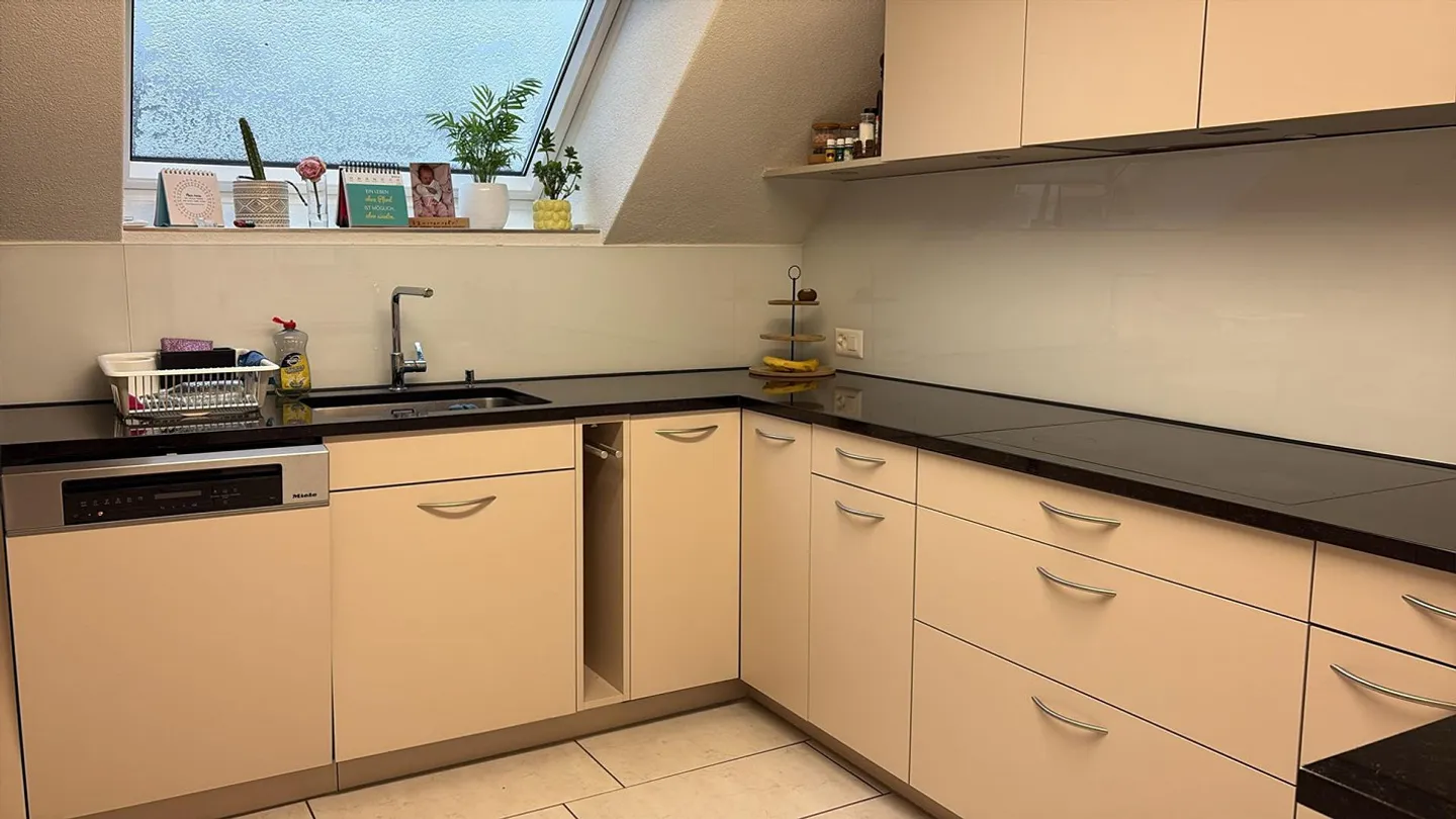 Appartement mansardé de 6.5 pièces - Photo 4 sur 7