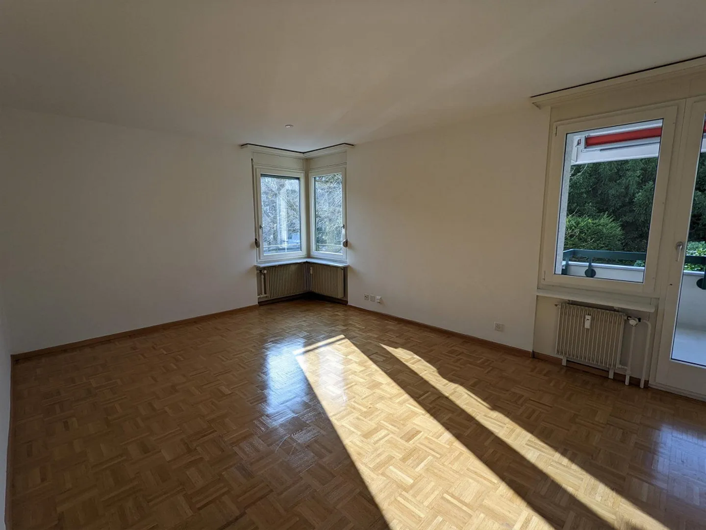 Appartamento 3 locali con ascensore e bella vista ad Arlesheim - Foto 6 di 13