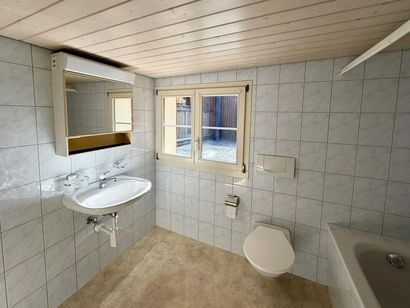 Charmantes Mischgebäude - Foto 7 von 10