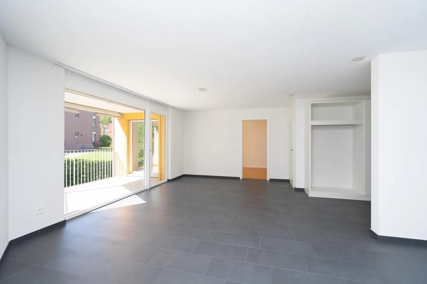 Appartement moderne de 2 pièces à louer dans un endroit calme. - Photo 9 sur 9