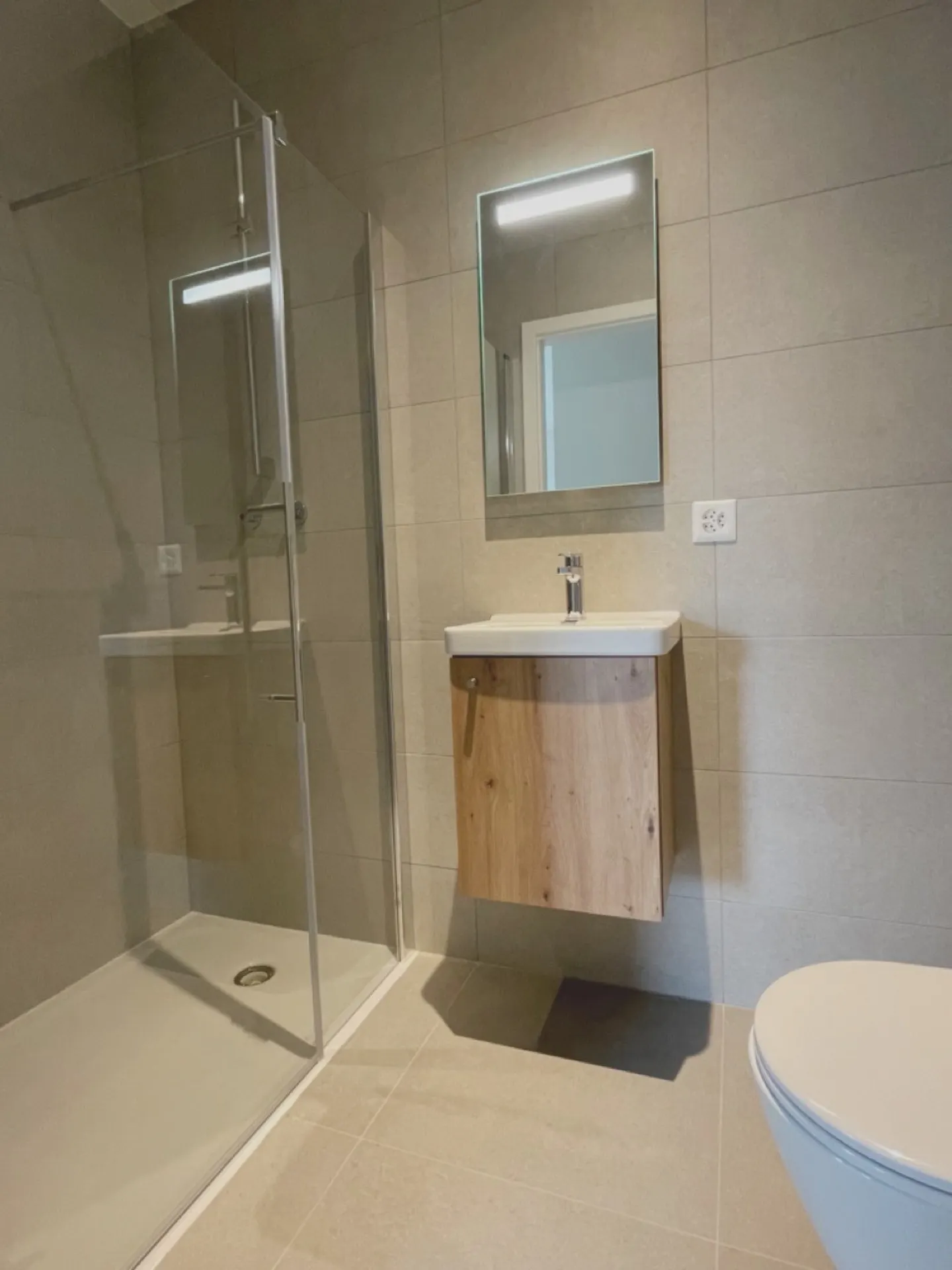 Ground Floor Apartment with Garden - Photo 4 of 6