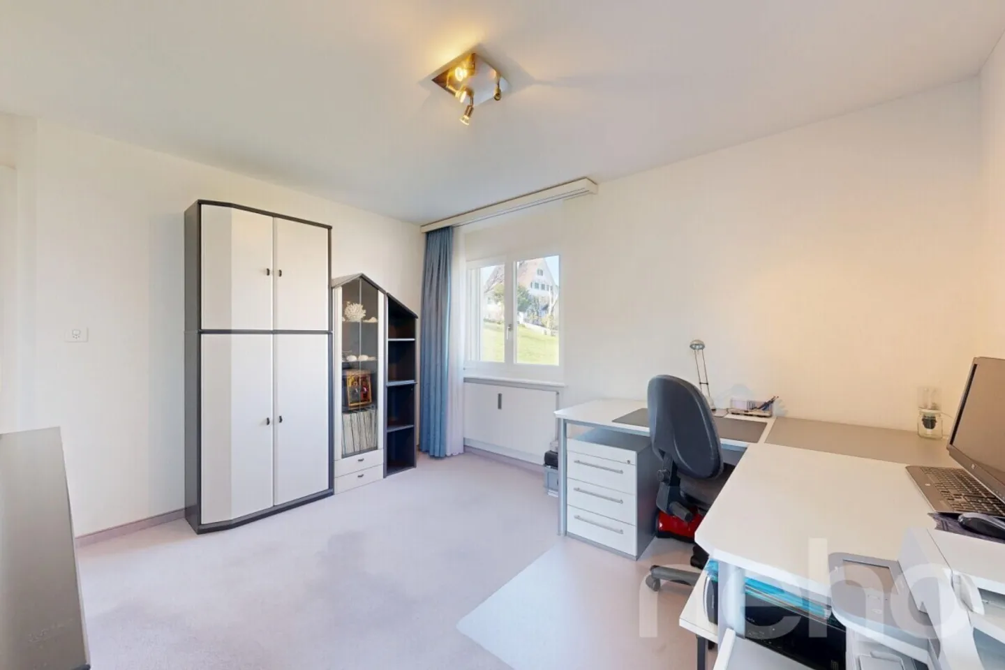Quietly located yet close to the city 4.5-room apartment in Niederteufen - Photo 7 of 12