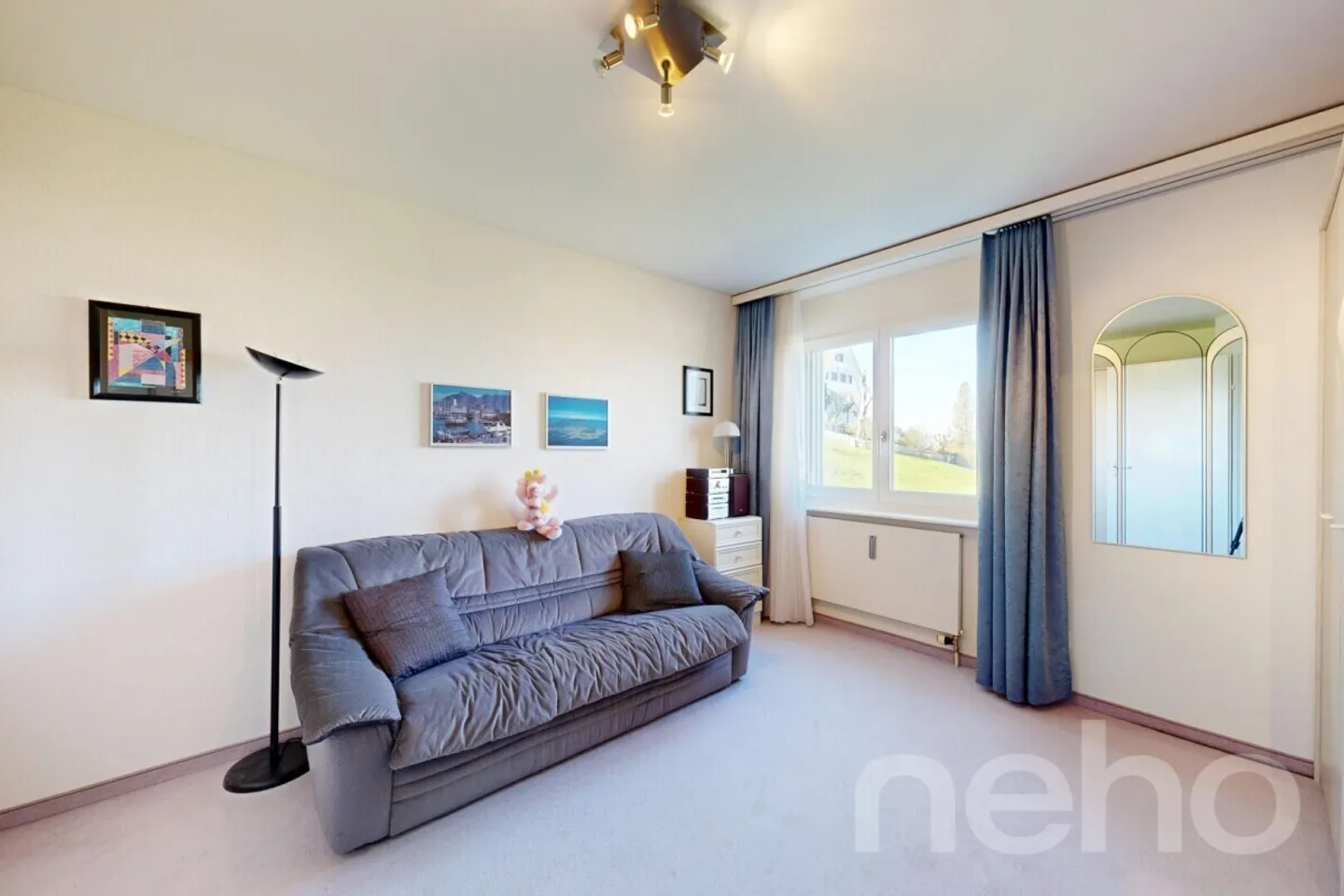 Quietly located yet close to the city 4.5-room apartment in Niederteufen - Photo 8 of 12