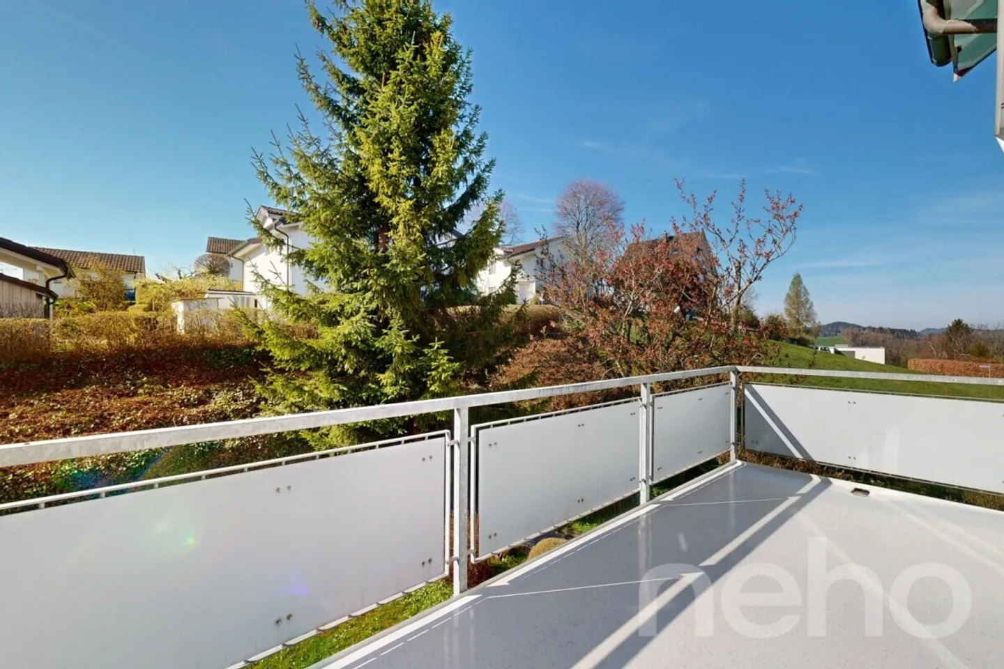 Quietly located yet close to the city 4.5-room apartment in Niederteufen - Photo 10 of 12