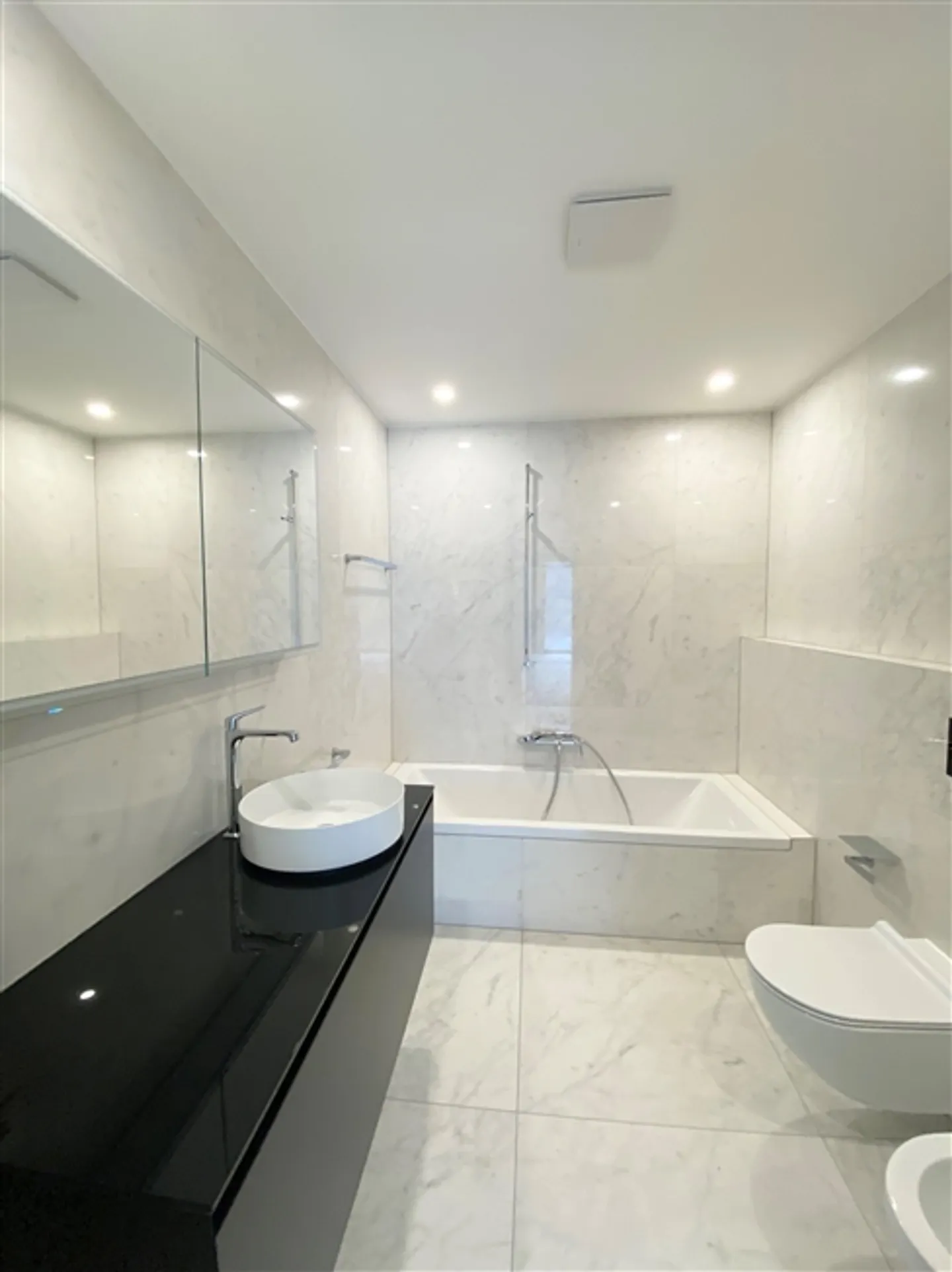 Penthouse for sale in Lugano, Switzerland - Photo 8 of 9