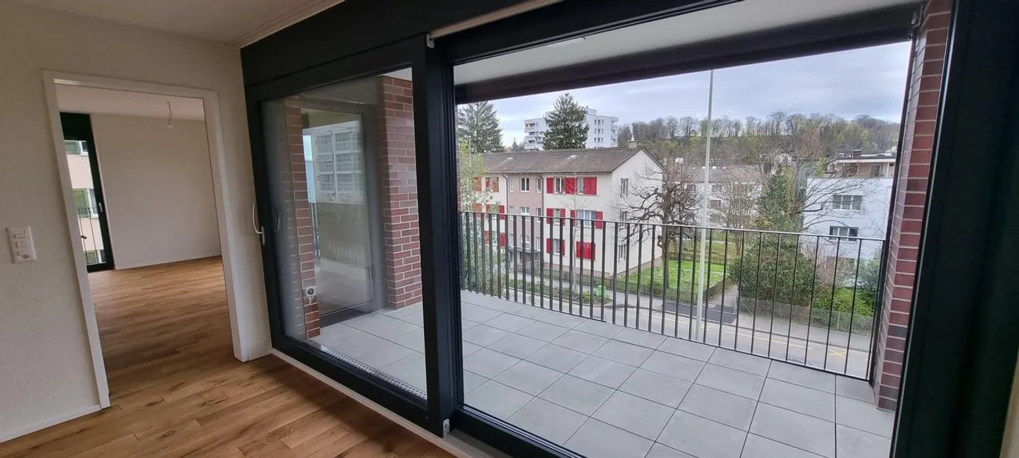 Moderne 3,5-Zimmer-Wohnung in neuem Bau in Binningen (Basel) - Foto 7 von 10