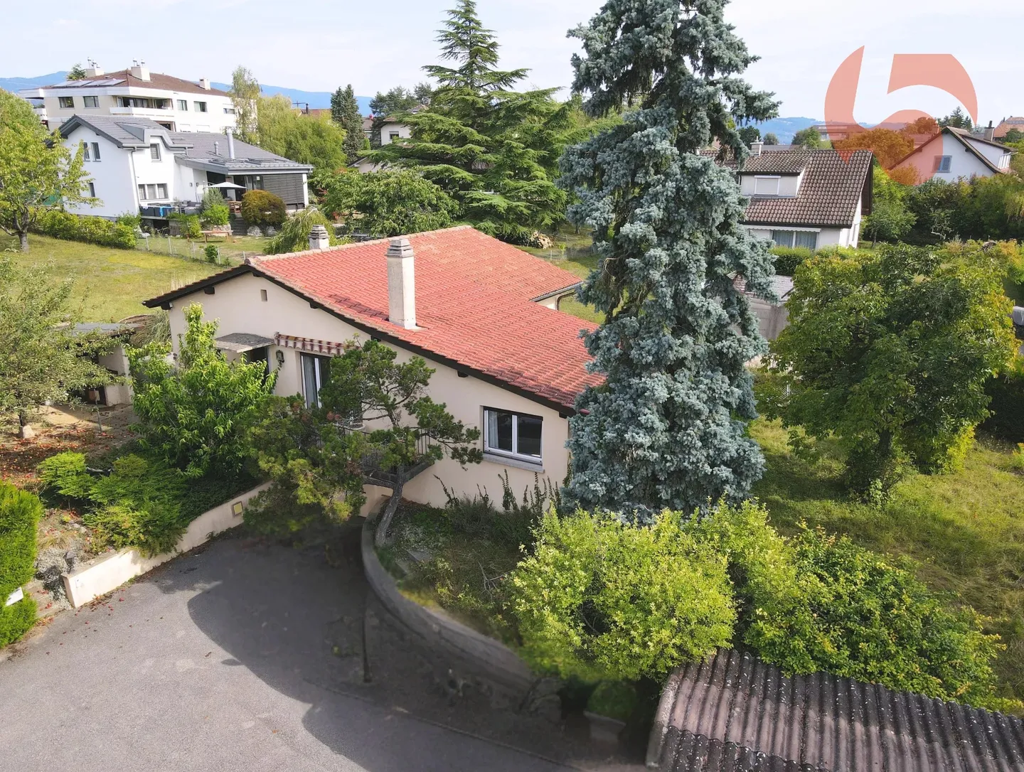 Maison Familiale Charmante à Prangins - Photo 1 sur 17