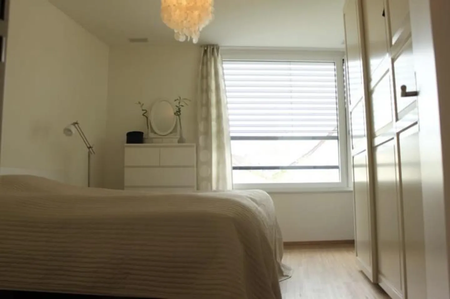 Appartement moderne et central de 4,5 pièces à Uster - Photo 6 sur 10