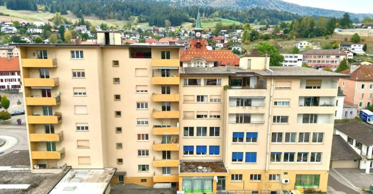 Immeuble locatif à Malleray - Photo 2 sur 12