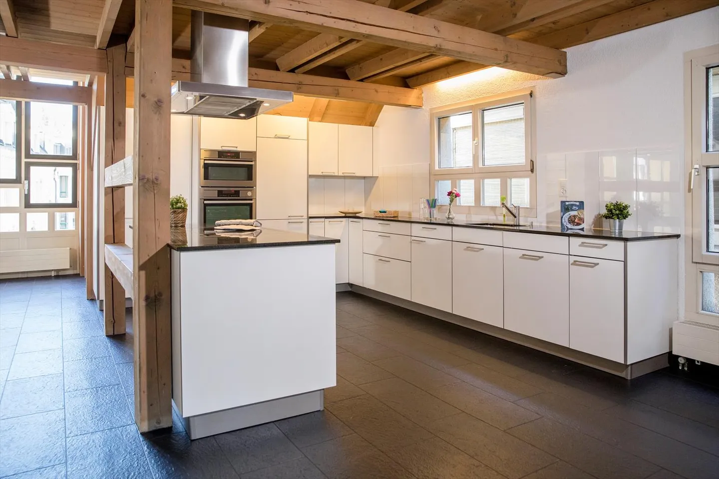 Appartamento duplex esclusivo con vista mozzafiato - Foto 3 di 11