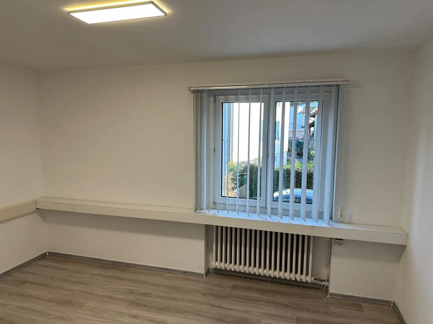 Appartamento ristrutturato in posizione centrale a Coblenza - Foto 3 di 5
