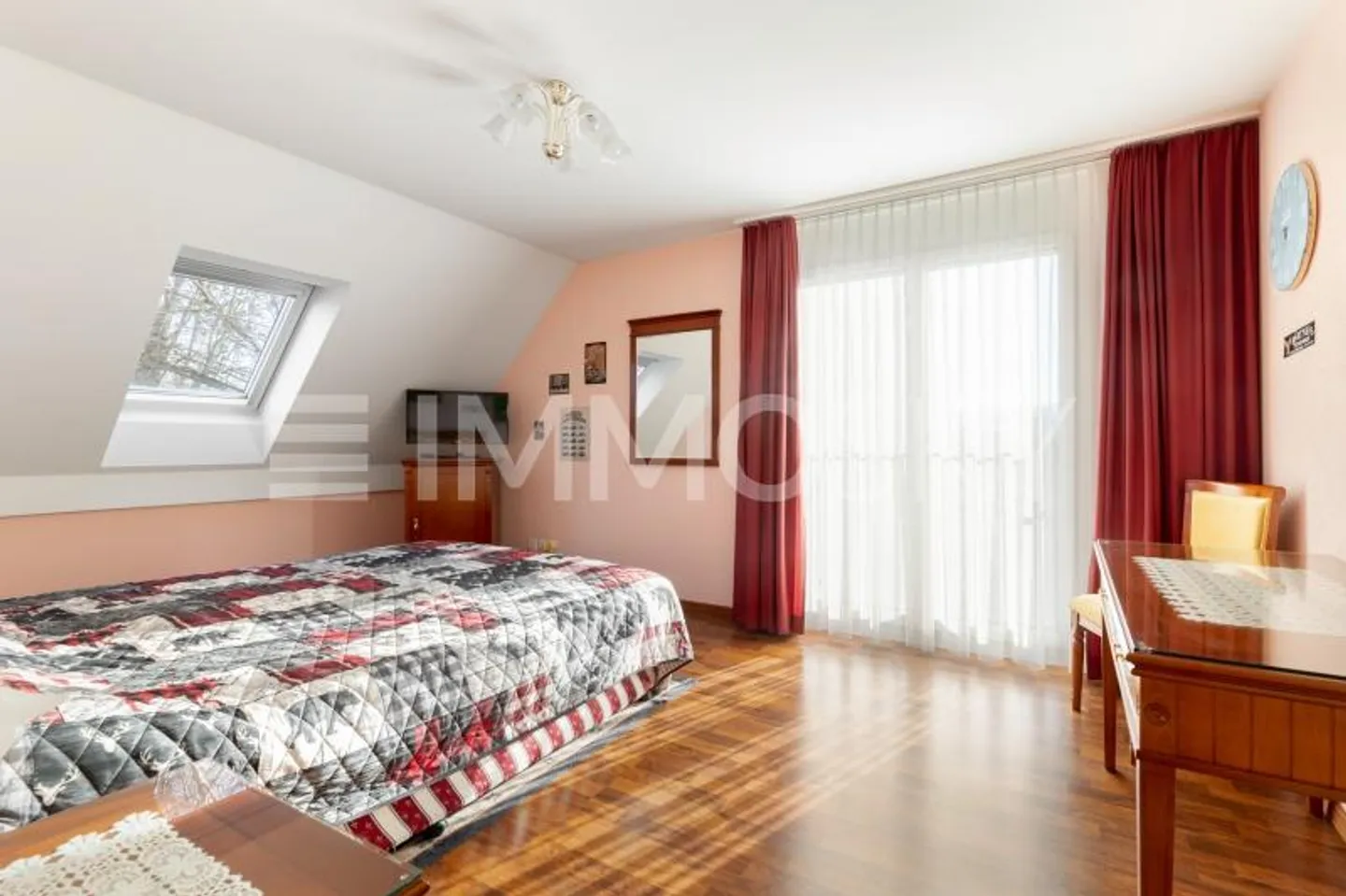 Miracle d'espace avec beaucoup de place pour toute la famille - Votre nouvelle maison? - Photo 2 sur 7