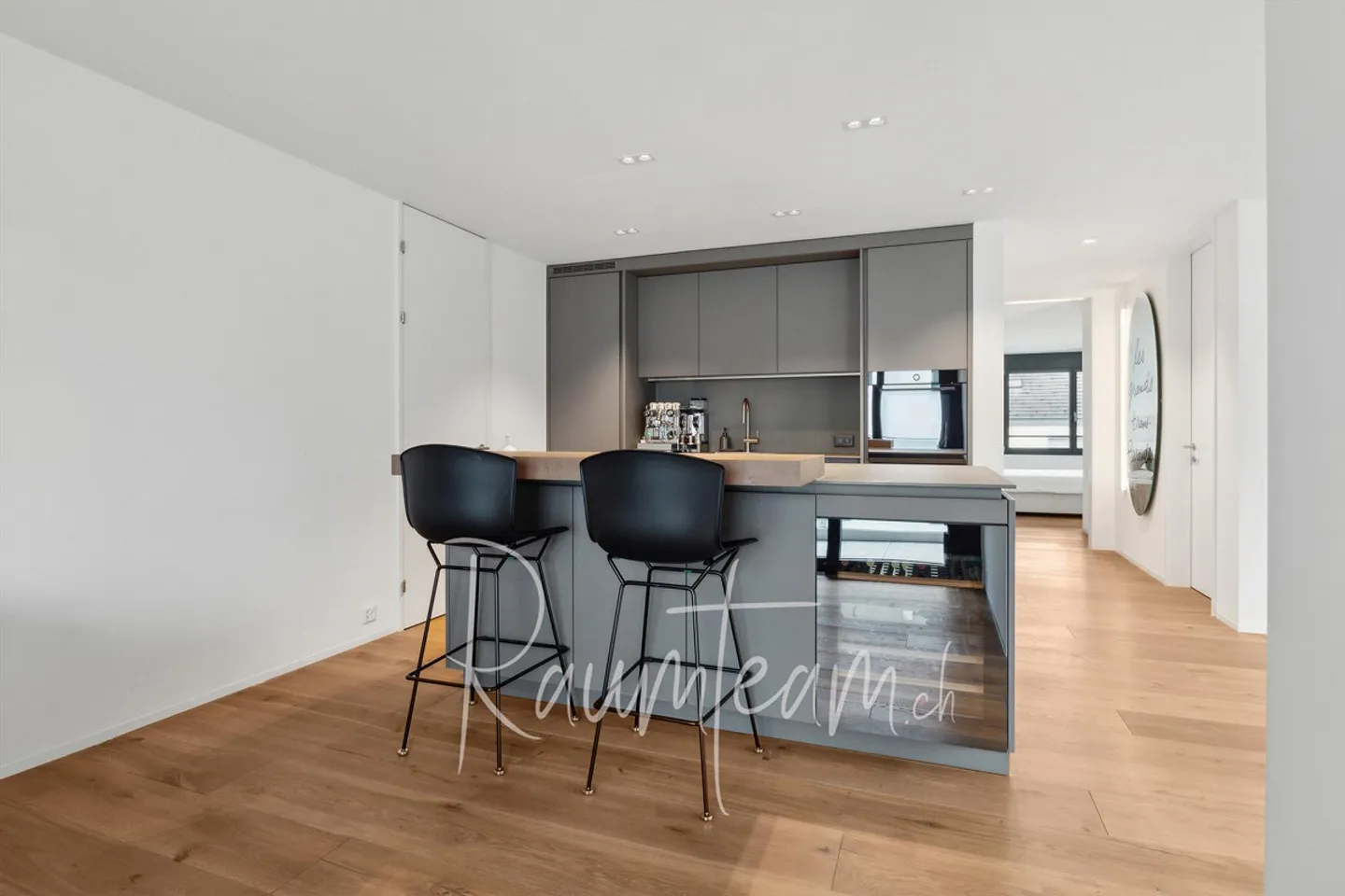 Hell und stylisch: Neuwertige 3.5 Zimmer-Wohnung - Foto 7 von 14