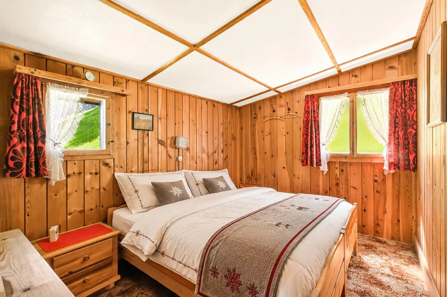Cabane alpine à Bonaduz avec vue sur la montagne et tranquillité - Photo 3 sur 6