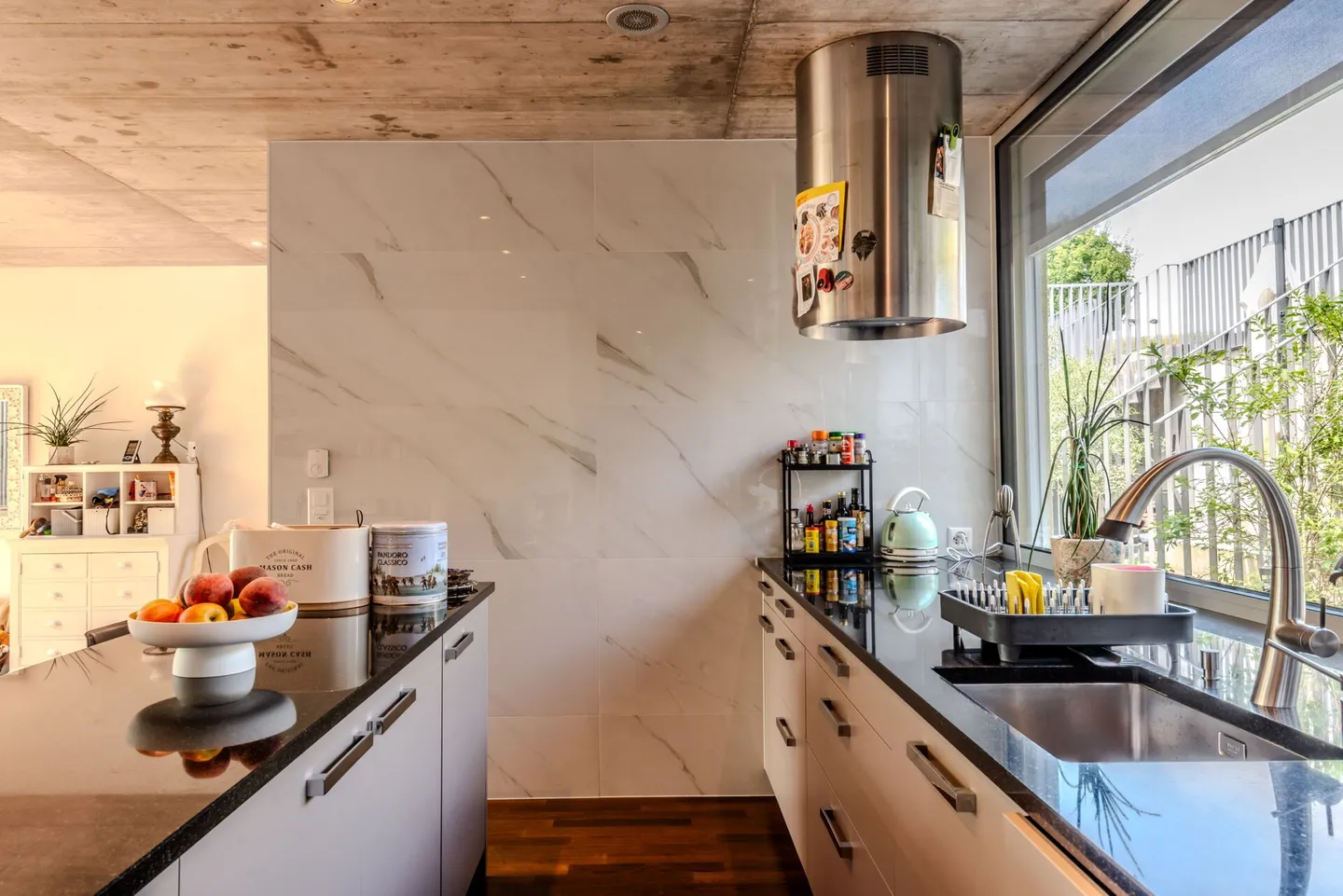 Spacious contemporary 6.5-room apartment with patio - approx. 208 m² living space - Photo 9 of 19