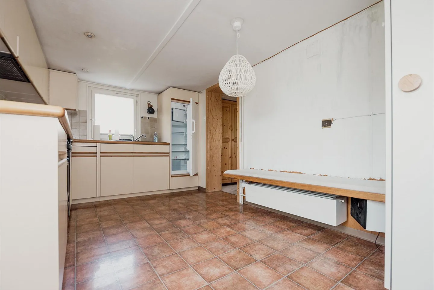 Appenzeller House / Terraced House in Preferred Location Including 1 Parking Space - Photo 1 of 13