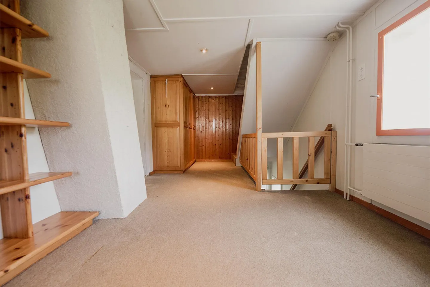 Appenzeller House / Terraced House in Preferred Location Including 1 Parking Space - Photo 9 of 13
