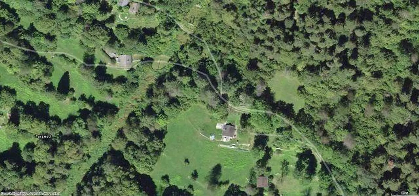 «3 1/2-Zimmer-Rustico an Alleinlage an sehr ruhiger, sonniger Aussichtslage / rustico di 3 locali da sola» - Foto 22 von 36