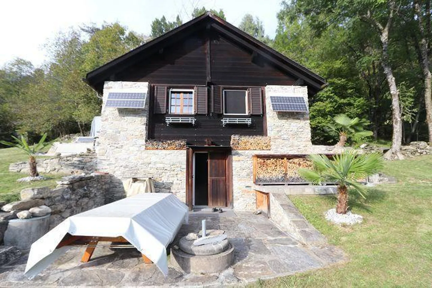 «3 1/2-Zimmer-Rustico an Alleinlage an sehr ruhiger, sonniger Aussichtslage / rustico di 3 locali da sola» - Foto 27 von 36